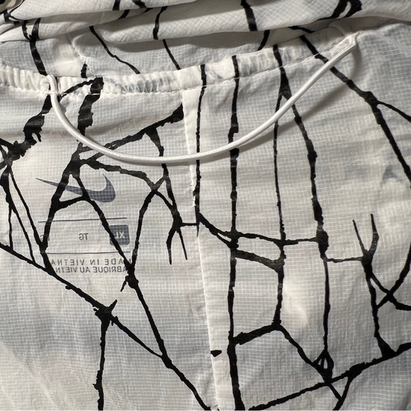 Nike Windrunner Track Running Jacket White / Black Medium Packable - Picture 11 of 11